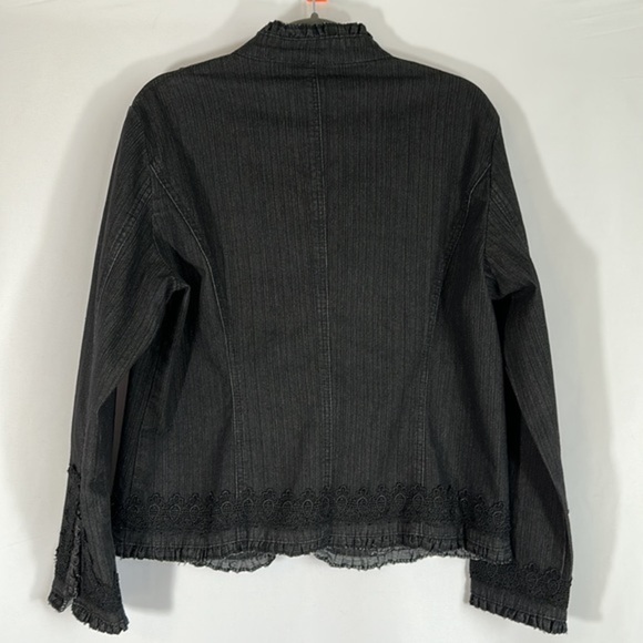 Simon Chang Black Embroidered Lace Detail Denim Jacket - Picture 11 of 14